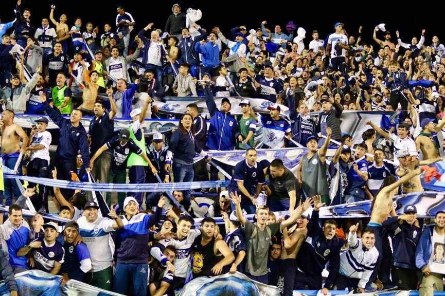 TotalEnergiesAR's tweet photo. ¡RT si la hinchada de @gimnasiaoficial va a copar Mendoza hoy en la #FinalTOTAL de la #CopaTOTALArgentina! ⚽🇦🇷🏟🥅🏆 https://t.co/IXExV6h5L7