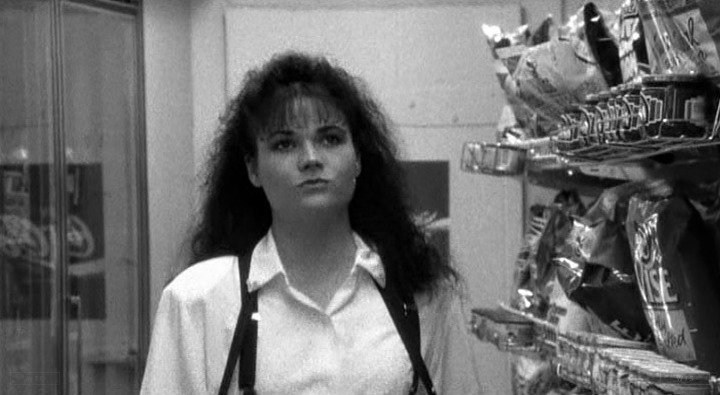 Lisa Spoonhauer is now 46 years old, happy birthday! Do you know this movie? 5 min to answer! 