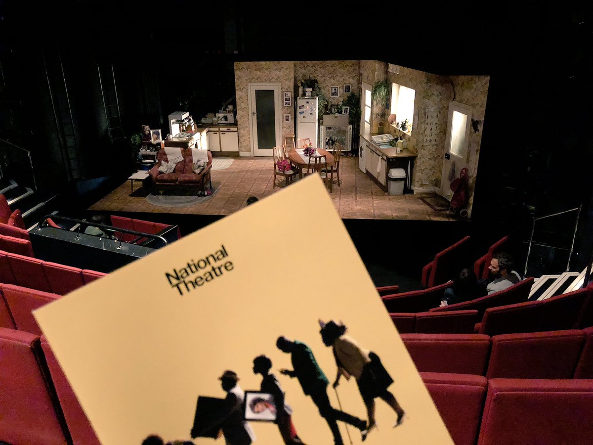 lauri_cryan's tweet photo. Excited to finally get to see #NineNight #pressnight https://t.co/7J5LIkm38I