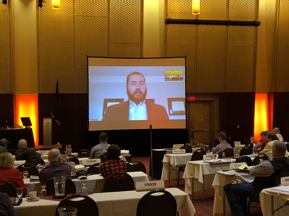 OreFarmBureau's tweet photo. American @FarmBureau staffer Ryan Yates is giving an update on national ag issues from Washington DC via video conference at the OFB Annual Meeting. #orag #ofb18 https://t.co/Lg619IItr0