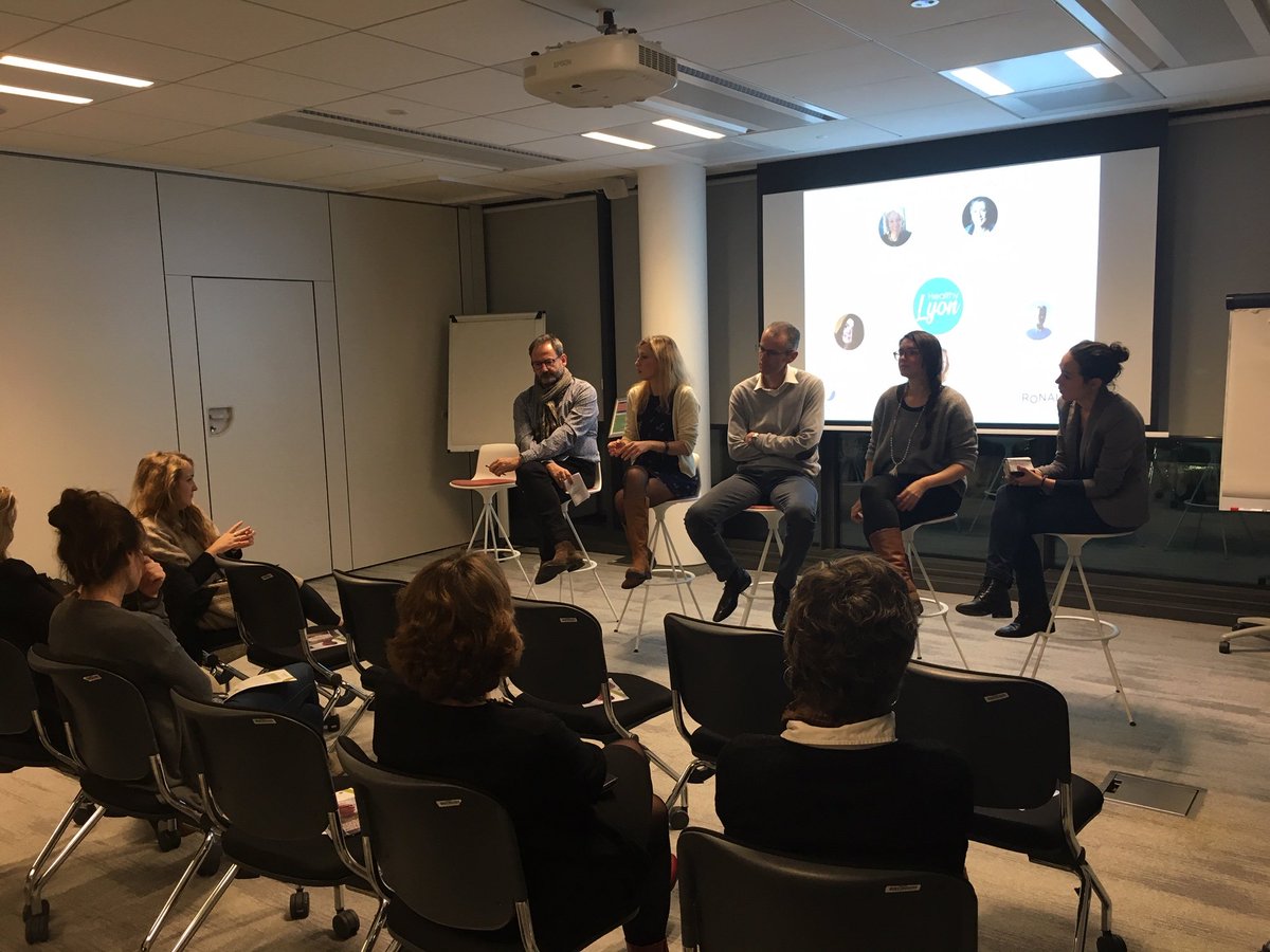 SanofiFR's tweet photo. [#Engagement] Ce soir, c'était la soirée de clôture de la promo 🎓 #HealthyLyon #Sante 2018 ! Pdt 9️⃣ mois, 3 entrepreneurs sociaux incubés @ronalpia ont été soutenus par des collaborateurs volontaires grâce à de l’apport en #compétences &amp; des mises en relations 👏🏻

#SocEnt #RSE https://t.co/hmOYYazQjU