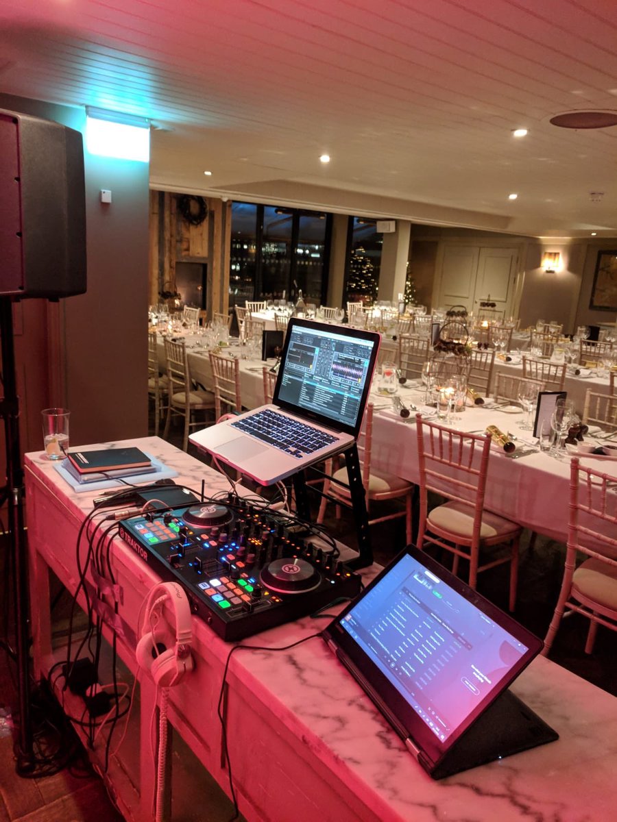 Ointhemix's tweet image. #DjsInTheMix#2Night#2Events #2Djs#InStyle##InTheMix#MCR #GJS&amp;amp;KST#XMAS18