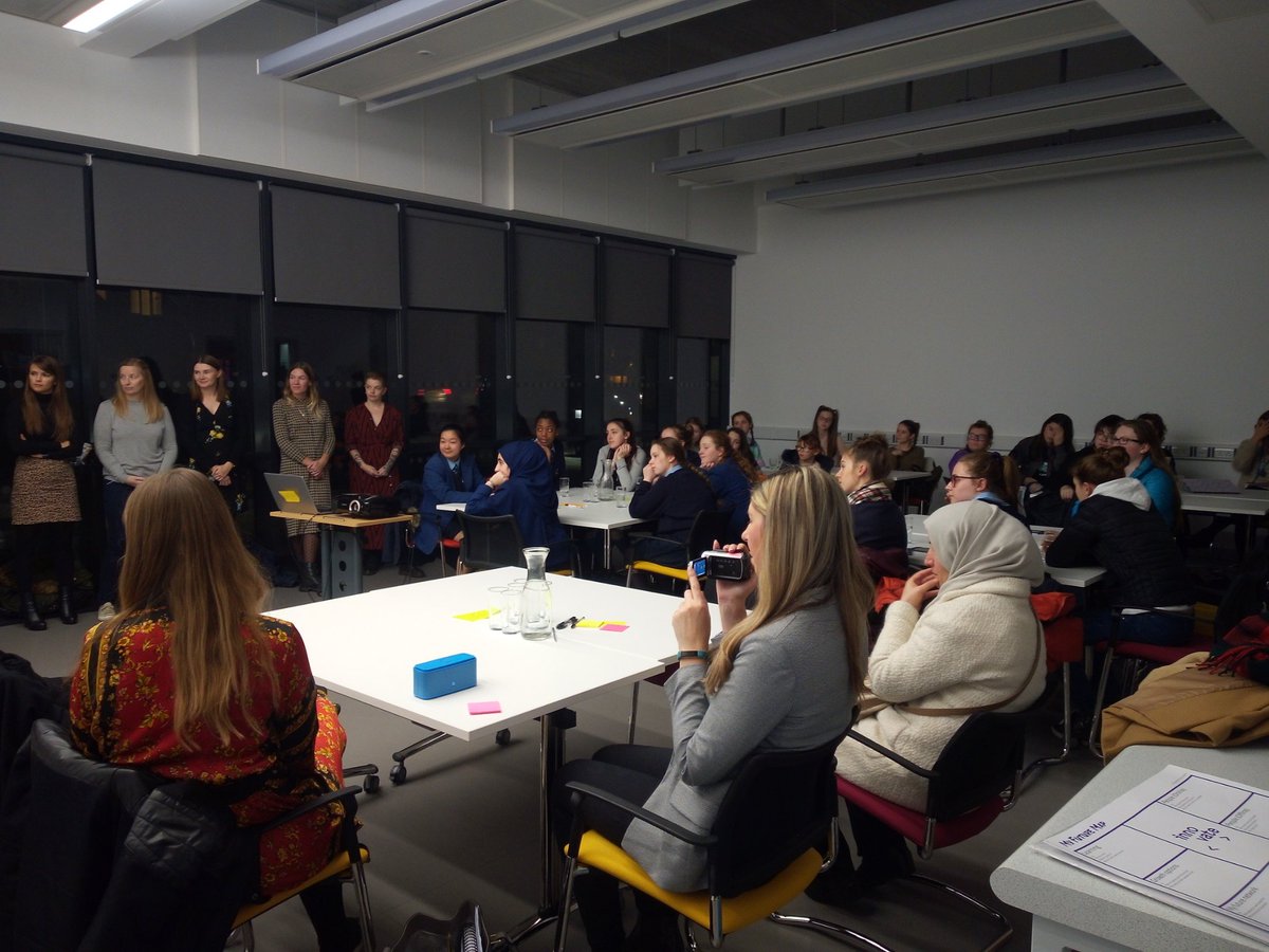 mc_amy_'s tweet photo. .@innovateheruk and @TheGirlsNet coming together for a fantastic #Tech4Teens tonight, hosted by @SensorCityUK https://t.co/GAHoYxFSWe