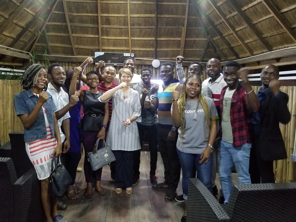 MESTAfrica's tweet photo. 🇳🇬 And we are done! A big thank you to Kathleen Campbell of @MrktPlaceAFRICA and everyone else who attended our #MESTMasterclass at #MESTLagos. Till the next one! https://t.co/whoSQOShVk