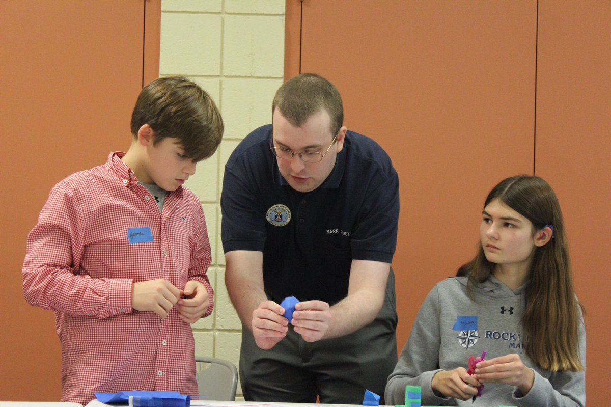 RIWGAE's tweet photo. Lt Col Richard Courtney and 1st Lt Mark Courtney visited Rocky Hill Middle School to lead an aerospace workshop. Want to learn more about what CAP can do for your school? Contact us today! #RI #STEM https://t.co/qqlHsxF1Cb