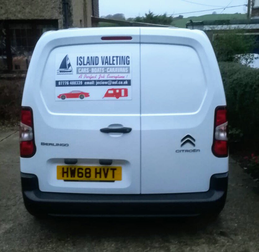 Look who's got the very first of the brand new shape Citroën Berlingo van on the Isle of Wight! 😁

Many thanks to Mark at <a href="/centralnewport/">Central Garage Newport</a> Citroën for your help! 👍