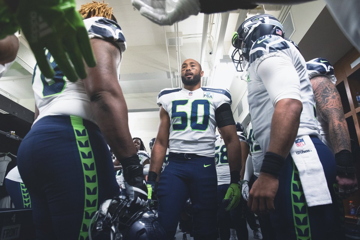 Seahawks's tweet photo. 12s can tweet #WPMOYChallengeWright to help @KJ_WRIGHT34 raise an additional $25K contribution for the charity of his choice. 

Retweets count too! https://t.co/t1OP8RKnJm