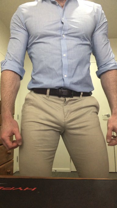 Come to Donny&rsquo;s room https://t.co/1FYsteMmsO https://t.co/MWwr3R9bc2<a href="/tag/bulge"class="tags"><span>#bulge</span></a>