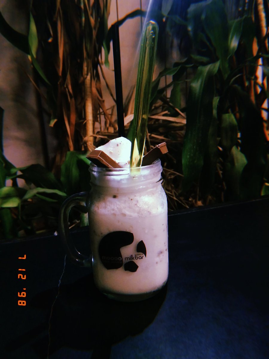 arechyqueen's tweet photo. Moooo milk bar ร้านน่านั่งมาก บรรยากาศดีได้ใจเราไปเลย ชอบๆ ของคาวก็ดี ของหวานก็เด็ด 😍 #รีวิวขอนแก่น #อร่อยบอกต่อ #ขอนแก่น #มข #คาเฟ่ #ขนม #รีวิวอีสาน https://t.co/DQxs2cnKkO