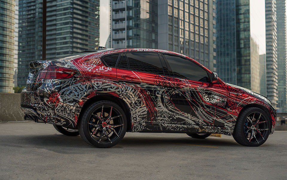 ADGraphics_NA's tweet photo. #TBT: This impressive printed Conform Chrome wrap by #WraptorsKing has travelled to shows across North America and was a #WrapLikeAKing entry in Canada. https://t.co/o70UIjw1rk