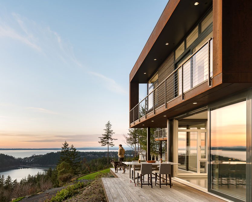 DveleHomes's tweet photo. When the view's this good, add windows.
.
When you build with us, you can upgrade your home in numerous places. Doors are one of those places. Upgrade your home with Zola’s Lift and Slide Doors, so that your doors are just another way to admiring nature.
.
📷: zolawindows https://t.co/y9PEmyUS2W