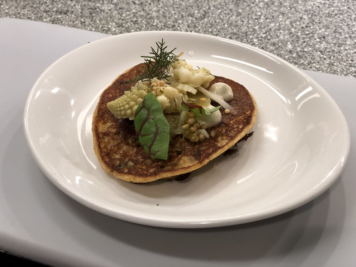bonappetweet's tweet photo. Check out this Italian taco (white bean pancake and pickled veg!) from chef Rachel Belnick @NOONAllDay. Made without #gluten, too! #GuestChefSF https://t.co/yodCoxkJhB