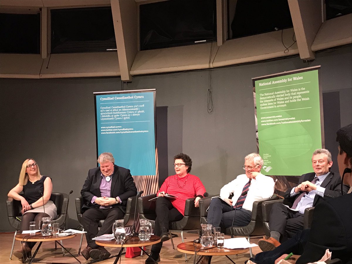 As the debates on the #BrexitWithdrawalAgreement continue, a chance to consider the implications for agriculture in Wales as part of <a href="/AssemblyWales/">Assembly Wales</a> Senedd@ activities in #Aberystwyth with <a href="/yLlywydd/">Y Llywydd</a> <a href="/ElinCeredigion/">Elin Jones</a> <a href="/CeredigionYFC/">CFfI Ceredigion YFC</a> @rusty_woods <a href="/AU_DGES/">Geography and Earth Sciences @ Aber Uni</a> <a href="/FUWpress/">FUW</a> <a href="/HybuCigCymru/">HCC</a>