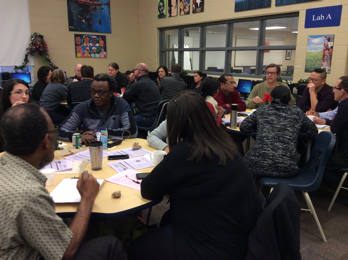 LincolnAlexSS's tweet photo. @LincolnAlexSS Early Release great conversations about triangulation and final evaluations among teachers and with @jarmstrongpeel  @PeelSchools https://t.co/Tat2X5al7Z