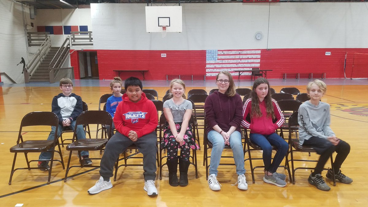SESWildcatPride's tweet photo. And then there were 7. #SpellingBee #socsowen https://t.co/OVM8y5Q5tI