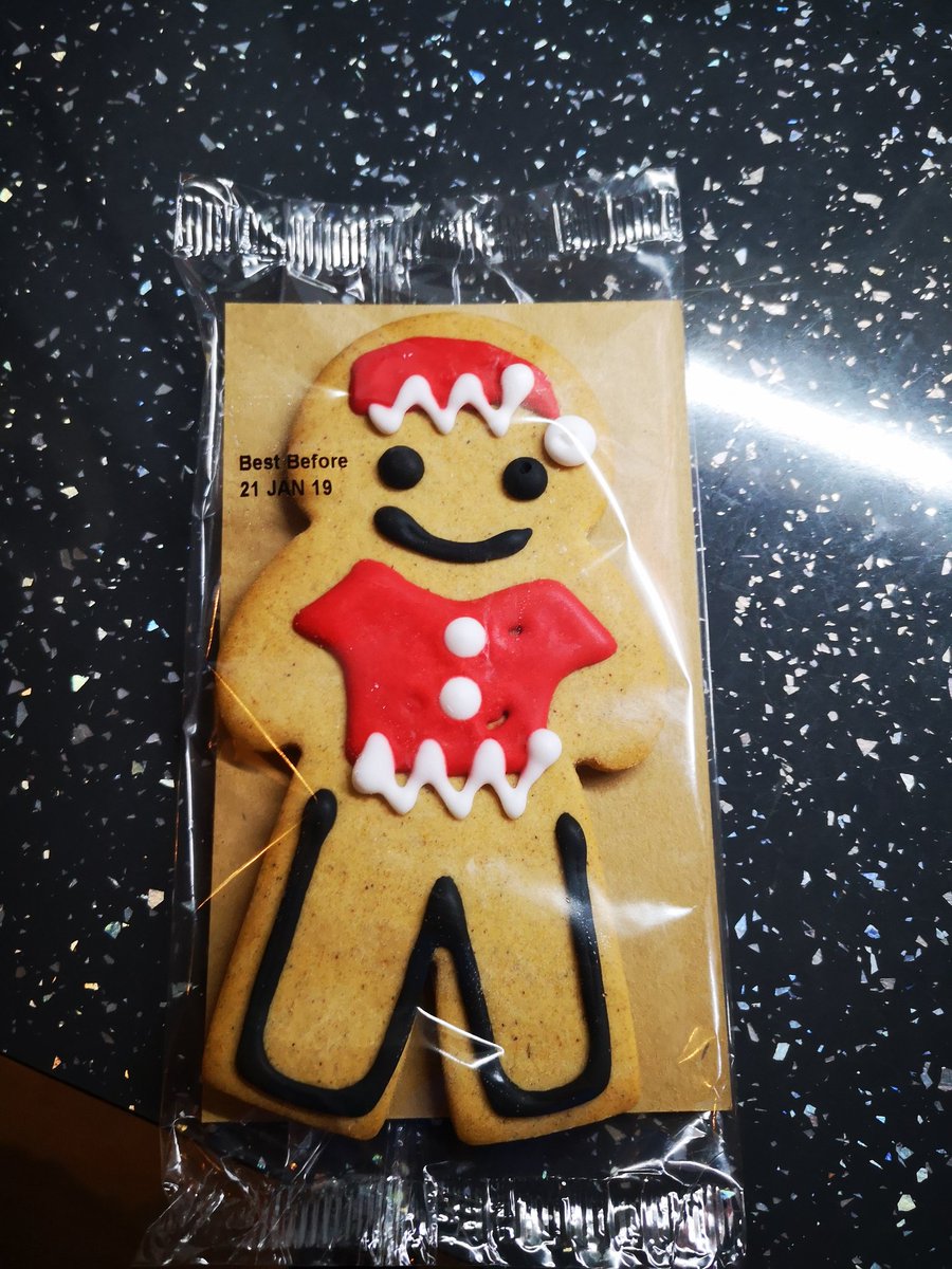 LRodick's tweet photo. Thanks @Morrisons for the festive gingerbread man treat 🎄🎅🎄🎅 https://t.co/batyKLMADI