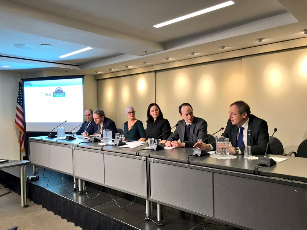 janwoerner's tweet photo. Happy that #SpaceSafety is an important topic in the US as well. Discussing the Future of Space Safety today during a Panel co-organised by @SWFoundation and @esa in #Washington @CarnegieEndow @esaoperations @ESAcleanspace https://t.co/hRqOVu5jzF