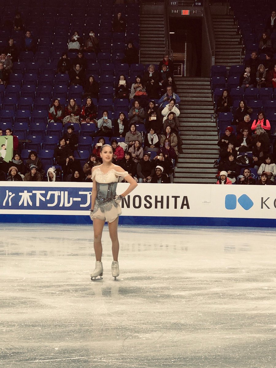 ISU Junior & Senior Grand Prix of Figure Skating Final. 6-9 Dec, Vancouver, BC /CAN  - Страница 8 DtwdGfbU4AA3L0I