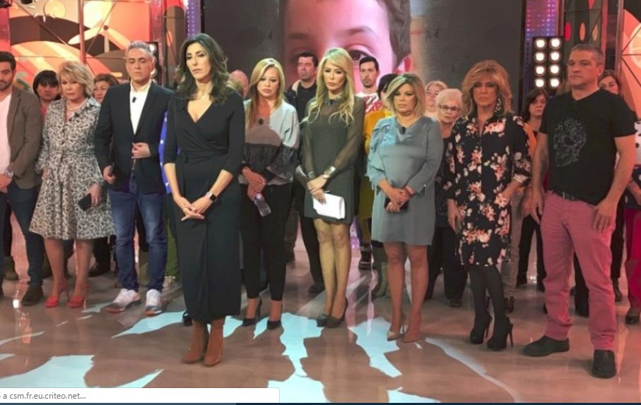 luciamiru's tweet photo. fotos de la quedada de Suso #SomosLaAudiencia6D https://t.co/3uY7O8gBdN