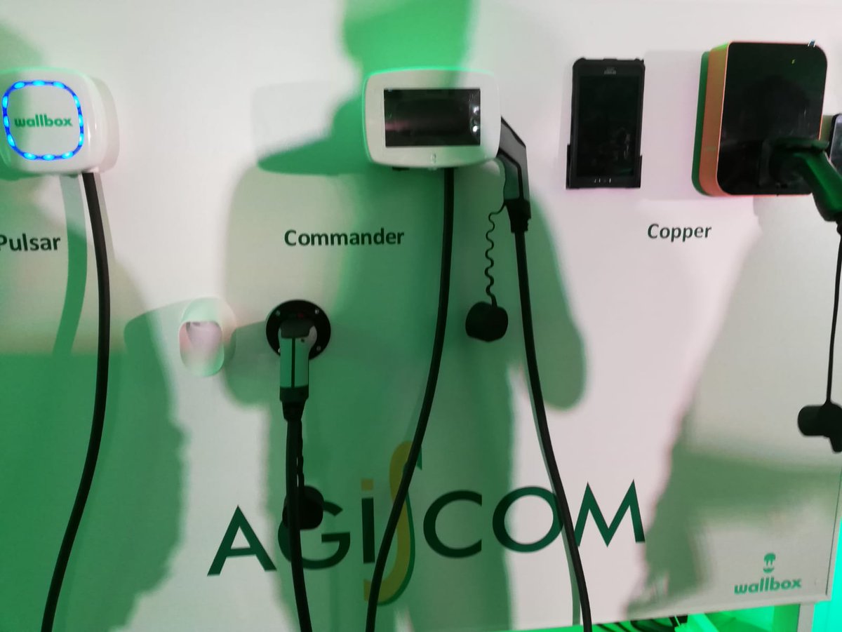jeanphi230359's tweet photo. Ce soir lancement du nouvelle activité chez Agiscom https://t.co/vXirFetxwi