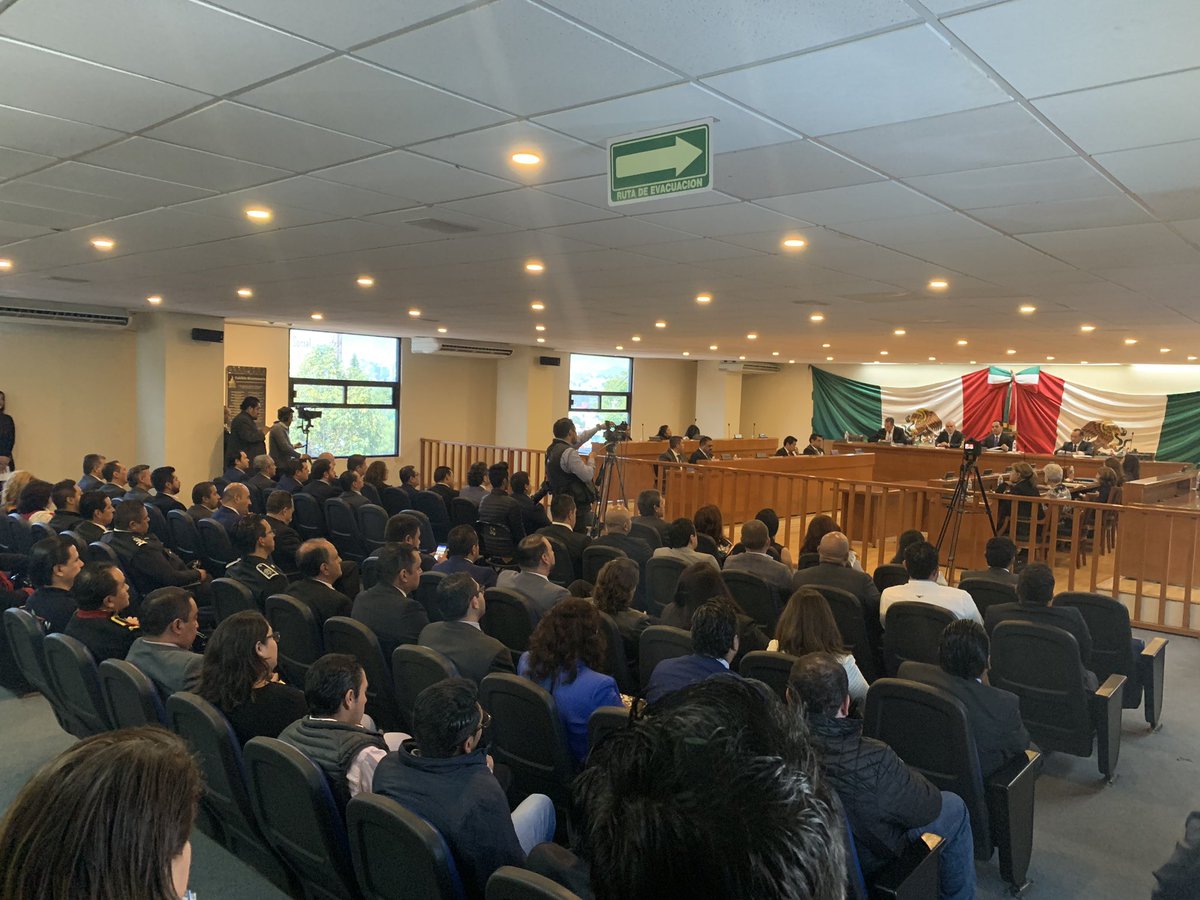 Alex_OlveraE's tweet photo. Felicito a mi amigo @VictorGalvezMx Presidente Municipal de #Naucalpan por su 3er Informe de Gobierno. Enhorabuena! Que sigan los éxitos. #EnNaucalpanCerramosBien https://t.co/p40Hj8WuRd