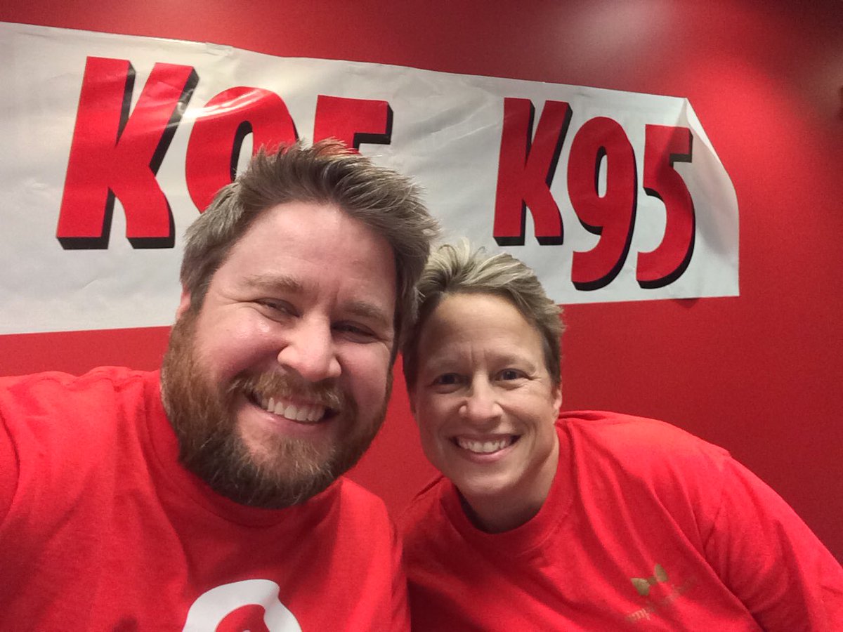 DavidWyantHires's tweet photo. So proud to spend some time with @kkutchey23 to support @StJude - For the Kids! #ThisShirtSaves #TAGivesBack2018 #WeAreTarget https://t.co/AsD7nS37ma
