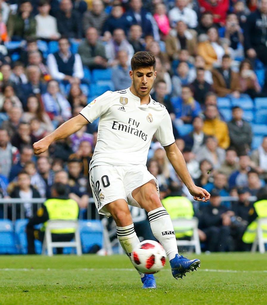 ¡Buen trabajo! Ya estamos en octavos. / Good work! We are now in the next knockout round. ⚽⚽ #Pasoapaso #HalaMadrid