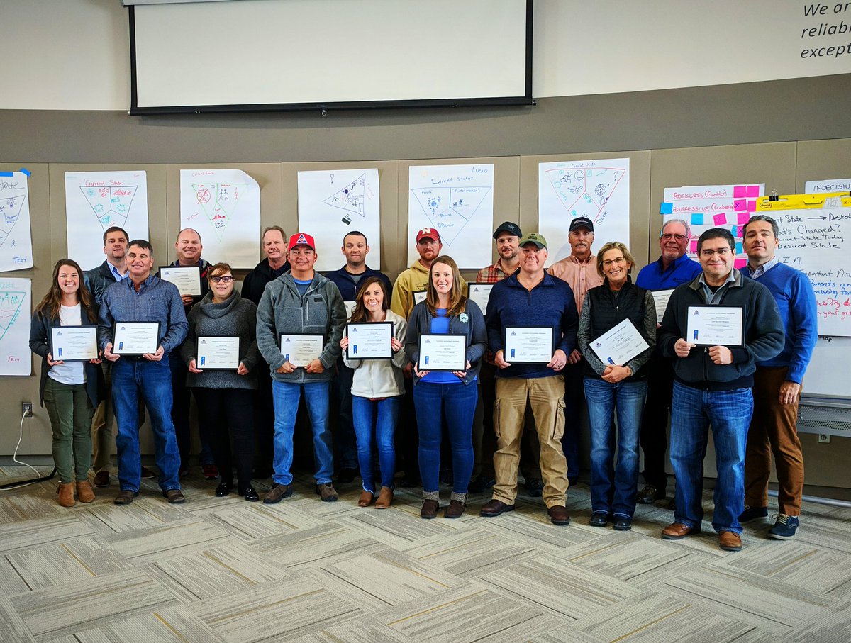 GVRuralPower's tweet image. We&apos;re proud of all the co-op employees at the @ColoradoREA Leadership Development Program, that wrapped up this week. Empowering employees with the tools they need to lead the future is just the co-op way 🎓   #ATDEmployeeLearningWeek @NRECANews