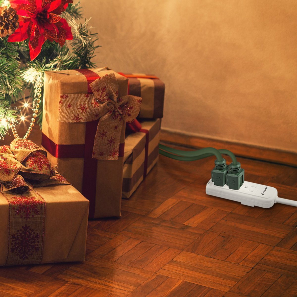 FosmonTech's tweet photo. The mini power strip includes a flexible cord with fully molded strain relief connectors to provide long life and durability, great for use all year round. https://t.co/WbB99InztN
#fosmon #fosmontech #powerstrip #christmaslights #outlet https://t.co/do2tvRyZrG