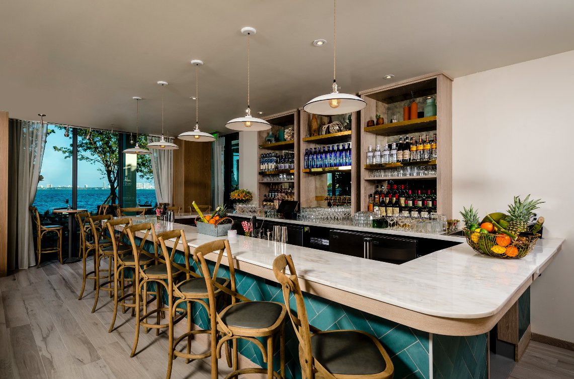 After a long day, stop by <a href="/AmaraatParaiso/">Amara at Paraiso</a> for Happy Hour and enjoy a cocktail or two by the bay. #ThirstyThursday 🥂
Happy Hour at Amara is available from Monday - Friday 5:30pm - 7:30pm. 
For more info: amaraatparaiso.com/happy-hour/