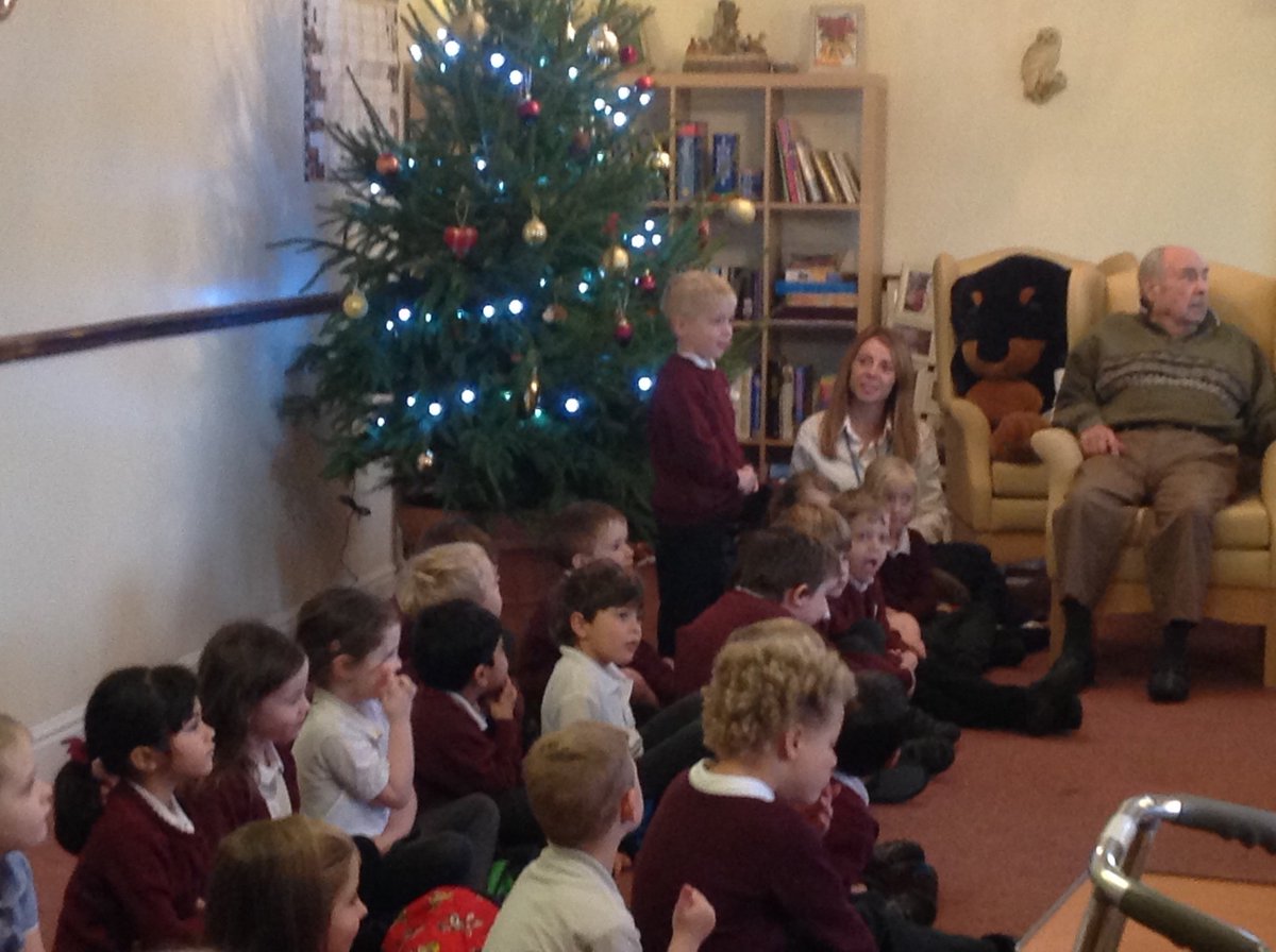 LadybirdIOE's tweet photo. Ladybird Class visited Lily House in Ely. What a special time had by all. Thank you to everyone that helped today. https://t.co/12wBHa0Z0v