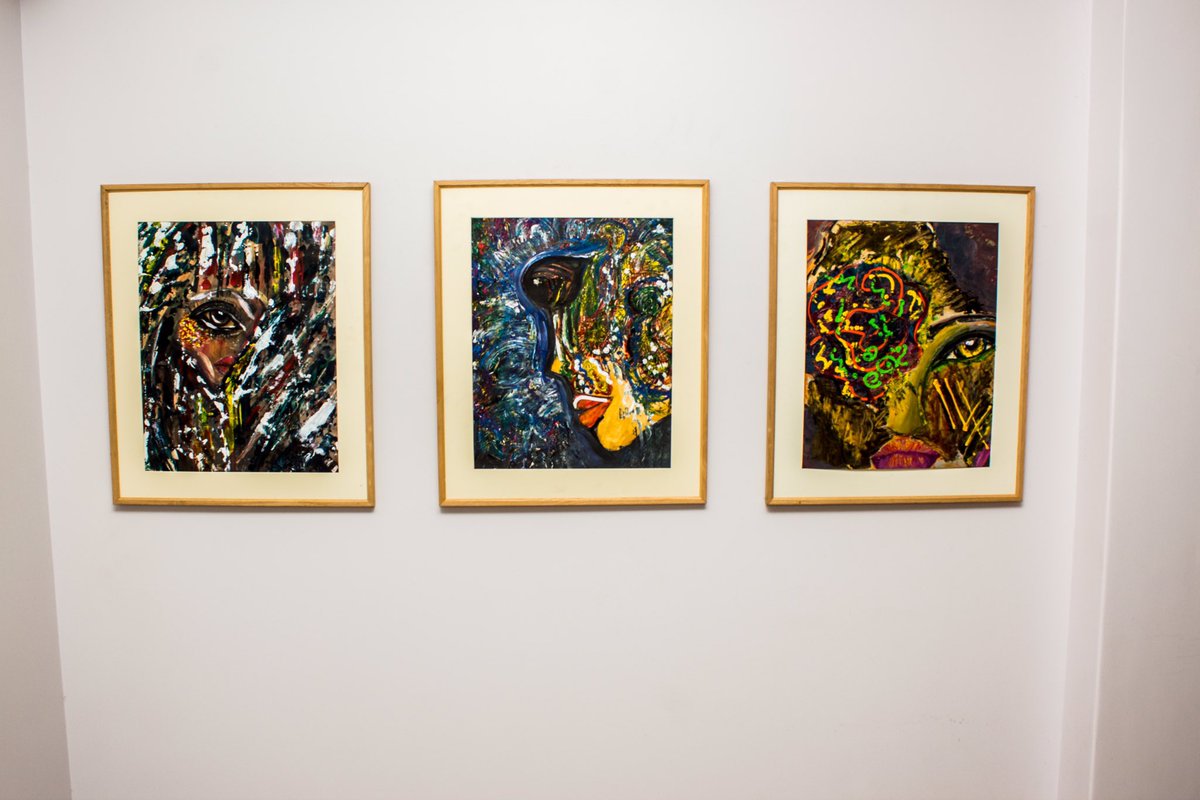 Doaa_Aladdin's tweet photo. #LostReflections #ArtExhibition for A #MentalHealthAwareness
All Guards Down; Demonstrating how Letting your guards down is the only way to manifest your desires and dreams, By being your #TrueSelf and #embracing it.
#artandmentalhealth #artforacause
#DoYouSpeakArt #iSpeakArt https://t.co/j2SEM1GvgO