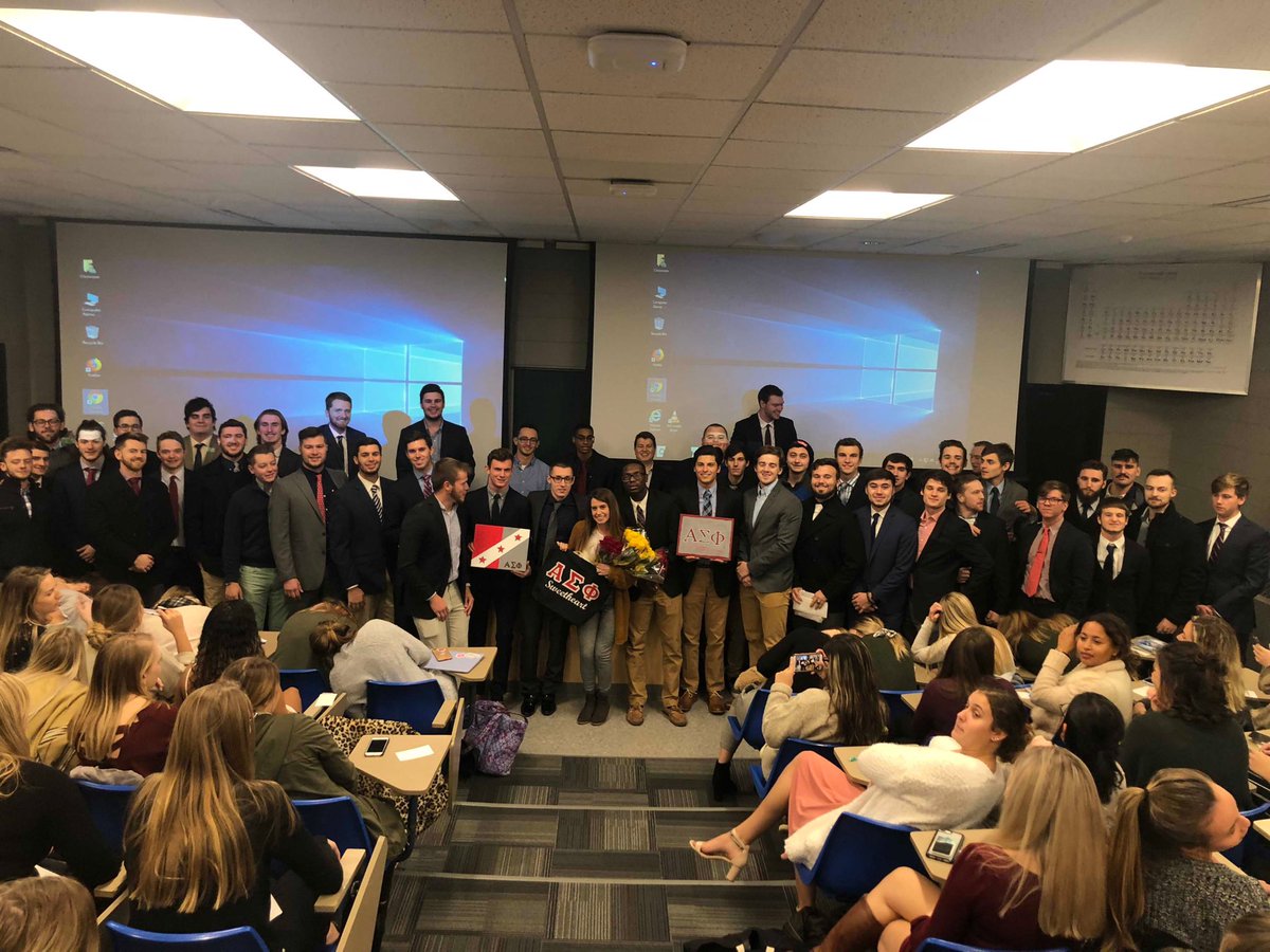 _Greenburg_'s tweet photo. Happy founders day @BGAlphaSig This fraternity has given me incredible opportunities and incredible friends that I will never forget. #CLVEN https://t.co/henPvjCSgl