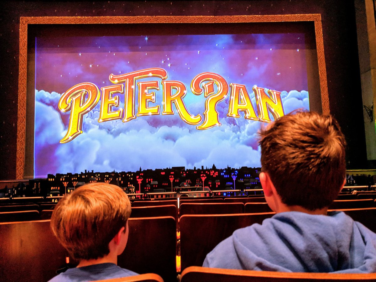 TheWaterside1's tweet photo. Dress rehearsal! #Onemoresleep #Bringonthemagic ✨✨✨ https://t.co/SDCVtmLn5L