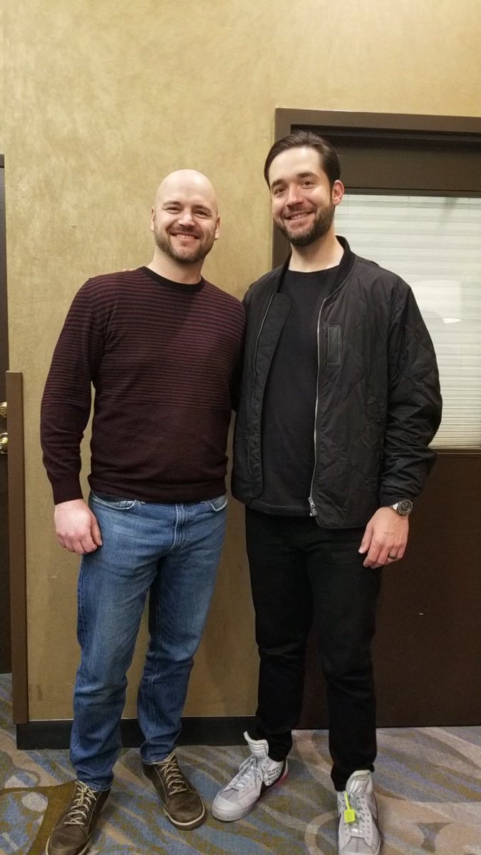 edwolb's tweet photo. Awesome to meet @alexisohanian after his interview at @IndexExchange #IXAllHands.  Traded stories of Quake 3 LAN parties and company culture.  Great guy with a great attitude! https://t.co/hIhIwvMxBD