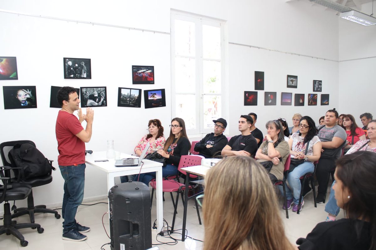 Lanús Emprende tweet media