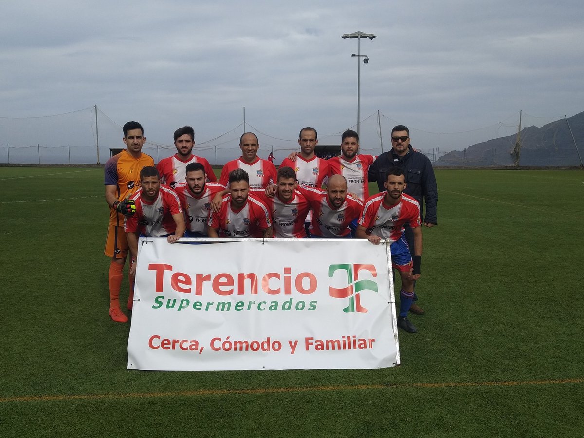 udvfrontera's tweet photo. 👉Partido de hoy patrocinado Terencio Supermercados!!!
Cerca ,Cómodo y Familiar.
U.D.V.Frontera 2 C.D.San Lorenzo 2 https://t.co/EITrPBXLZX