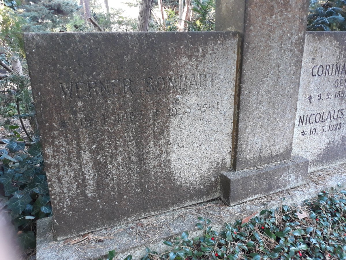 14\\ The grave of Werner Sombart (1863-1941) at the Waldfriedhof Dahlem (Dahlem forest cemetery). Sombart has an honorary grave (Ehrengrab) of the state of Berlin. Unfortunately, his headstone is barely recognisable.