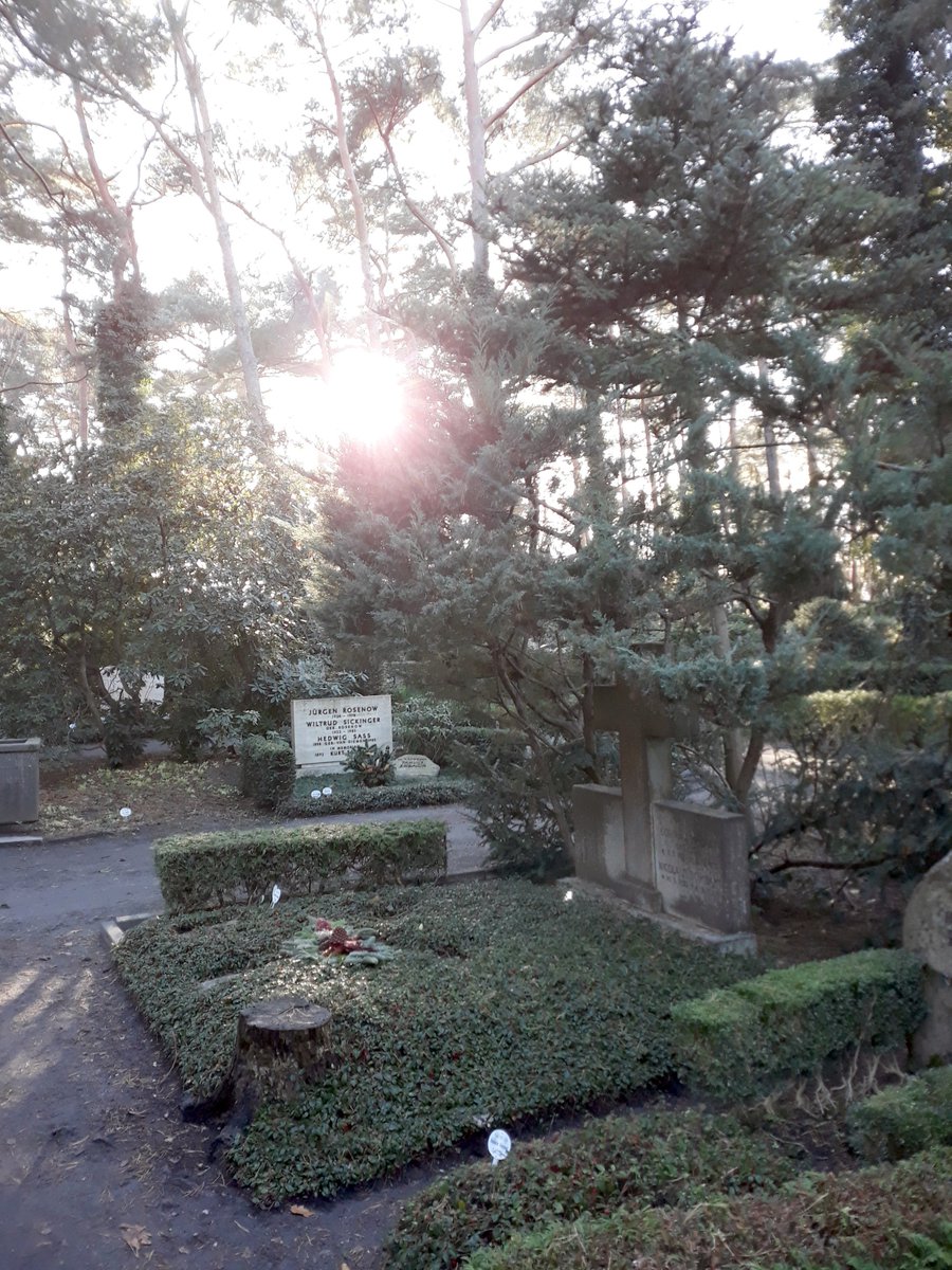 14\\ The grave of Werner Sombart (1863-1941) at the Waldfriedhof Dahlem (Dahlem forest cemetery). Sombart has an honorary grave (Ehrengrab) of the state of Berlin. Unfortunately, his headstone is barely recognisable.