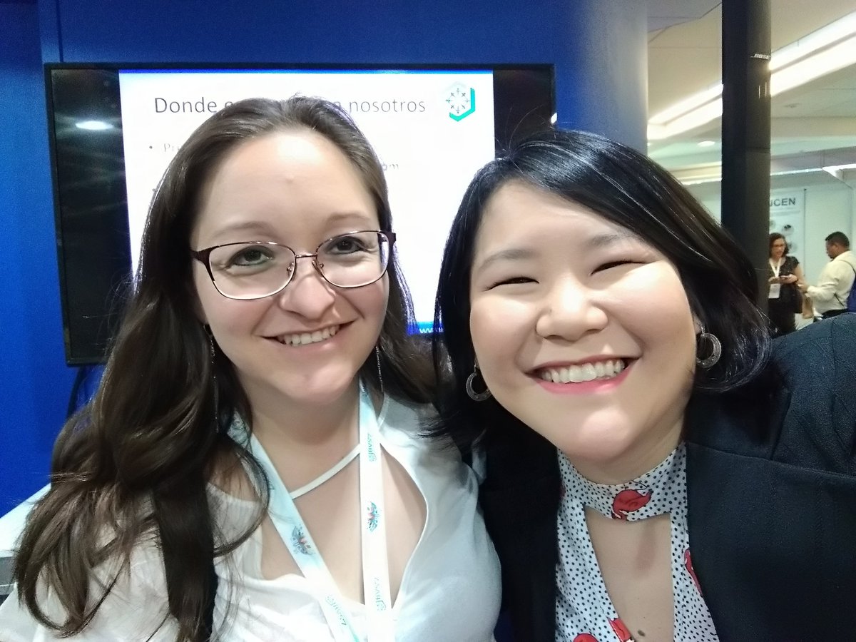 redelilacs's tweet photo. Marcela Pulido de Colombia en la sesión presencial sobre indización de documentos #CRICS10 #redlilacs @bvscolombia https://t.co/AYdParHnct