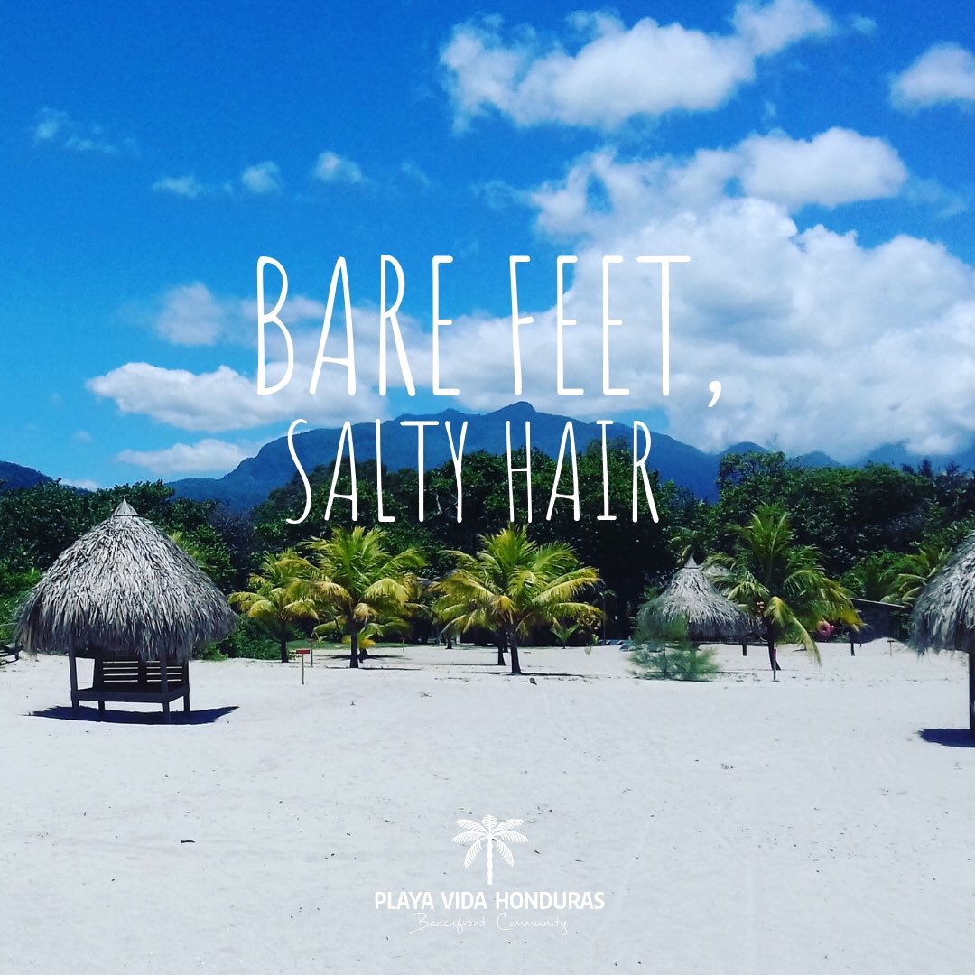 PVHonduras's tweet photo. THE best feeling 🌊👣

#BeachLife #Caribbean #Honduras #LaCeiba #Roatan #RealEstate https://t.co/YA2ggFKLBi