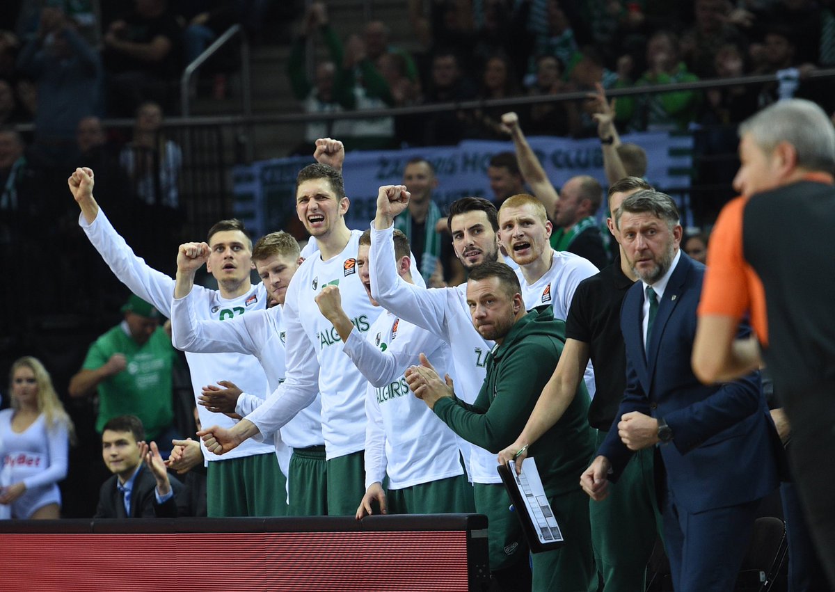 We did it again! 💪🏻 Second time at the home venue! Congratulations green-whites! 💚 #MyTeam #ZalgirioArena #ManoKomanda #Kaunas 📸: Fotodiena