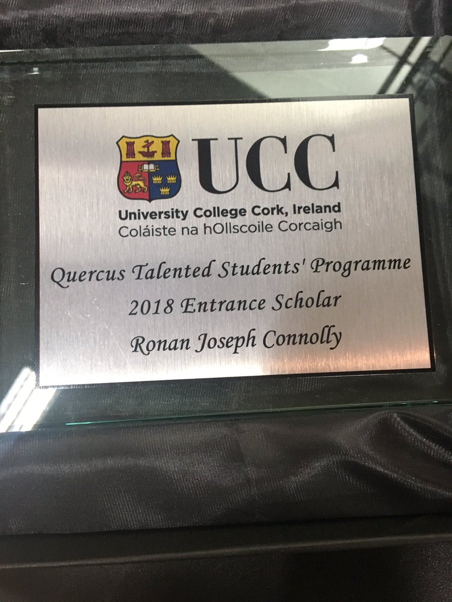 ArdscoilRisLimk's tweet photo. Some more images from a lovely evening and ceremony in @UCC @Quercus_UCC tonight with Ronan Connolly receiving his Entrance Scholarship, following on from winning the Freshers Cup with @UCC on Monday last #wellbalancedlife https://t.co/nl7F6hfVda