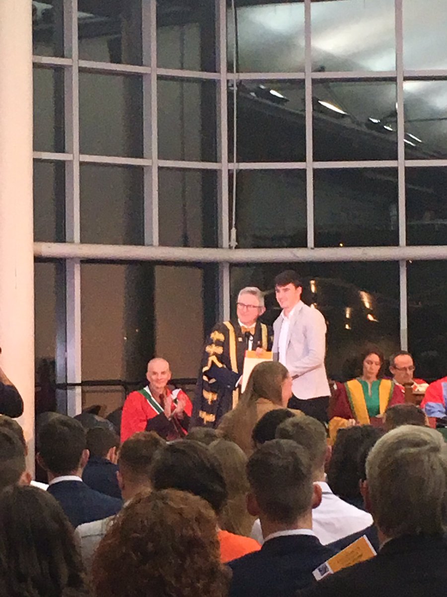 ArdscoilRisLimk's tweet photo. Some more images from a lovely evening and ceremony in @UCC @Quercus_UCC tonight with Ronan Connolly receiving his Entrance Scholarship, following on from winning the Freshers Cup with @UCC on Monday last #wellbalancedlife https://t.co/nl7F6hfVda