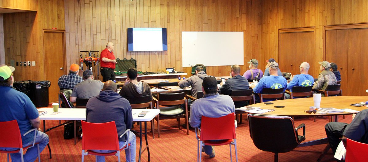 TrinitySling's tweet image. This week we hosted Columbus McKinnon (CM) Rigging Inspection Training, critical continuing education. If your company would like to conduct training with us or attend an upcoming session, see below: 

trinitysling.com/trinity-sling-…

#education #training #rigging #cranes