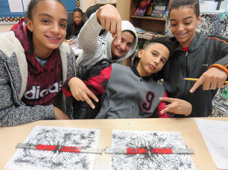 CityKnollMS's tweet photo. 8th graders are investigating magnetic fields. I think they are beginning to feel more attracted to the science behind forces and motion! https://t.co/FQmvBPL0Cr