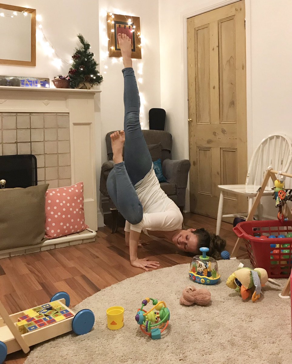 It’s a Christmas Angel! 😇🌈😆 #FestiveFan #PlayroomYoga
