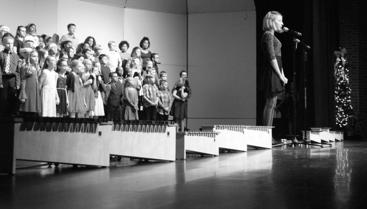 MsB_music_class's tweet photo. Edison students did a wonderful job at the vocal music concert!  #musicclasswithmissbridges
#fpsmusic
@edison_4th @edison4thFPS @Edison5th @edisongrade6 @TracyRoose https://t.co/U3o5UWQKat