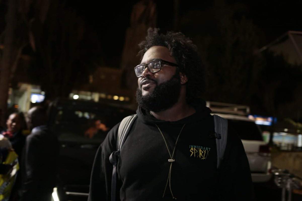 Jameson_EA's tweet photo. Baaaas!!!....@Bas is in the 254!!! Saturday will be a movie🔥🔥🔥 #JamesonConnectsKenya https://t.co/rxJNhRnZyh