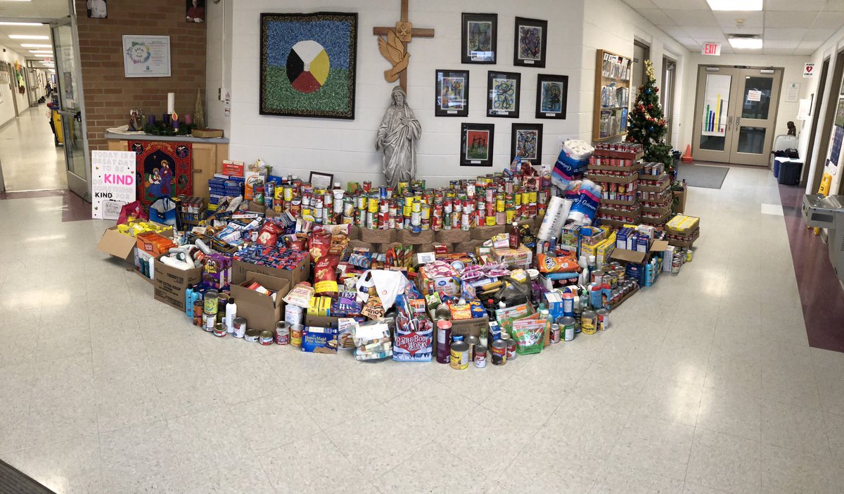 msfantuz's tweet photo. We may be a small rural school but we sure are mighty!  Over 3,150 non perishable food items donated for families in need this holiday season. Way to go @SacredHeartPLCS! This is truly amazing!! So proud! #fooddrive #wescarehunger #ilikegiving https://t.co/aN2I9YkpvZ